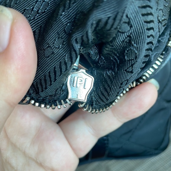 ⛔️SOLD⛔️ PRADA Bag - Picture 13 of 15